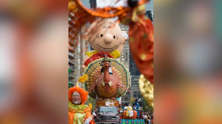 How to watch 'Peanuts' classics this holiday season for free