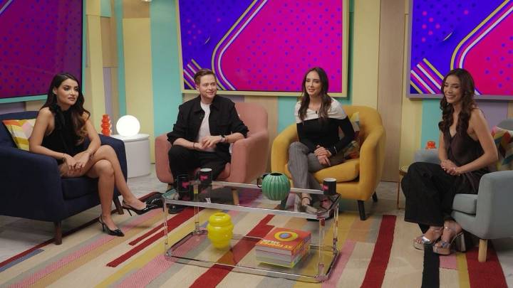 Hoy en Espectacular: Paulina, Gerardo, Gabriela y Alejandra analizan el caso Fátima Bosch y las famosas que la apoyaron. Rosalía explica su look de monja en "LUX" y Ludwika Paleta estrena cinta con su