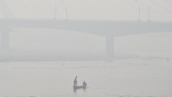 Delhi's air quality 'severe'; several areas record AQI above 400