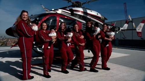6 University of Chicago flight nurses become pregnant at same time