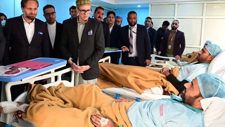 Delhi Blast: Counter-Intelligence Kashmir raids multiple locations in Kashmir; CM visits Nowgam injured