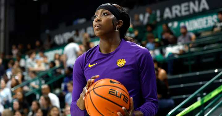 Flau’Jae Johnson Has a Winning Wellness Routine