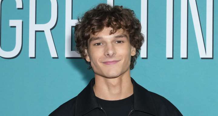 Mason Thames Says It Was a ‘Process’ to Shed Hiccup Character After Filming ‘How to Train Your Dragon’ | how to train your dragon, Mason Thames | Celebrity News and Gossip | Entertainment, Photos and