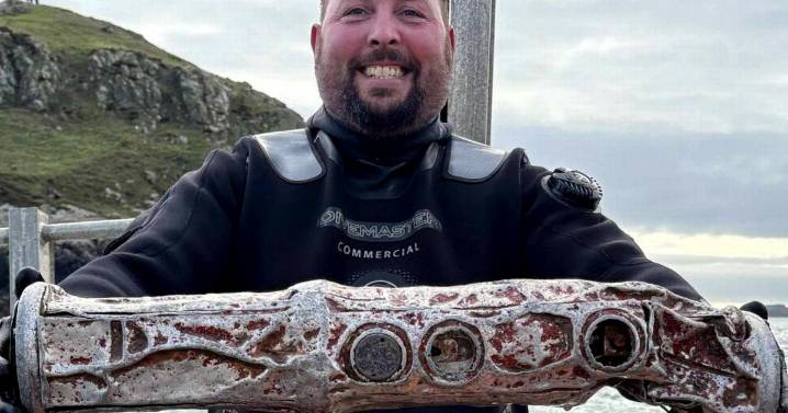 Spying device found underwater off Welsh coast