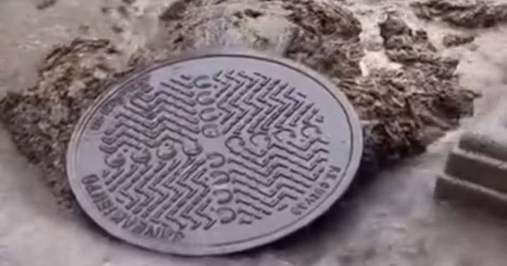 Tourists grossed out by 'faeces fountain' in popular holiday location after manhole explodes