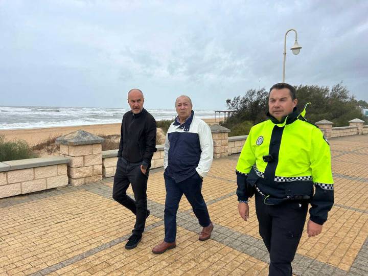 Medidas preventivas de seguridad en Islantilla ante el aviso naranja por la borrasca Claudia