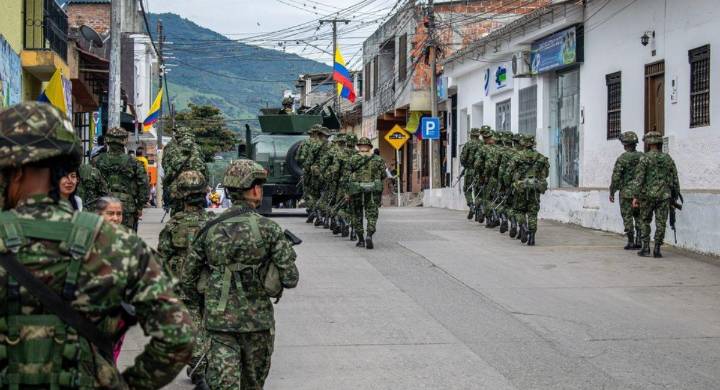 Primeros reportes: Se revelaron los primeros balances en el operativo militar contra ‘Iván Mordisco’