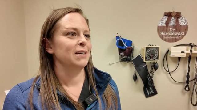 Northern Kentucky doctor honored for donating kidney to a child in need