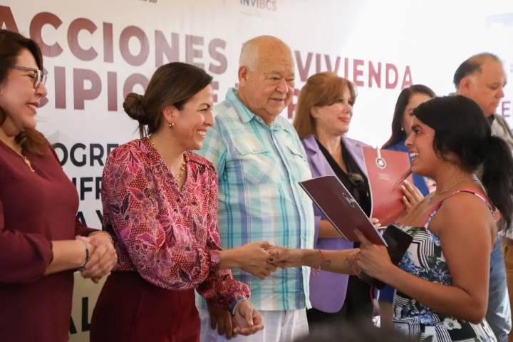 Milena Quiroga anuncia apoyo para contratos de agua a precio justo en La Pasión