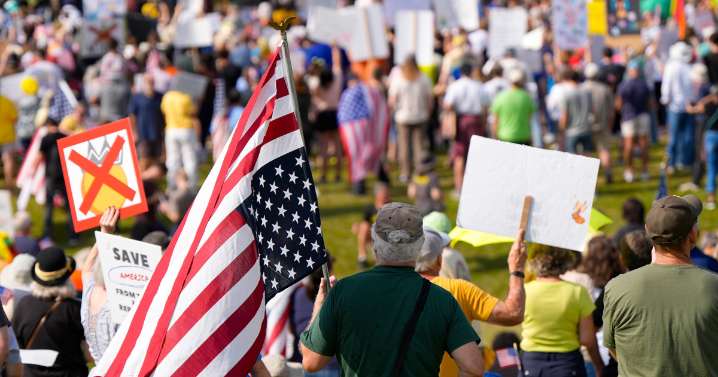 Poll: More than 4 in 10 voters support 'No Kings' movement amid high, early interest in the next election