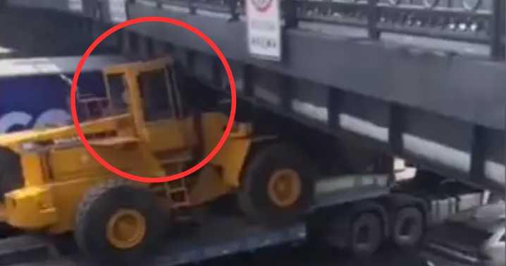 Caos total en Vía Evitamiento: tráiler impacta contra el puente Balta en Cercado de Lima