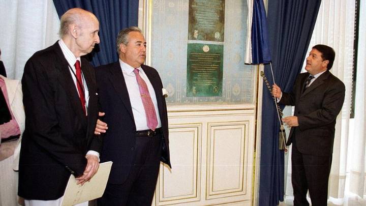 El ex presidente de la Generalitat Valenciana José Luis Olivas en Alicante