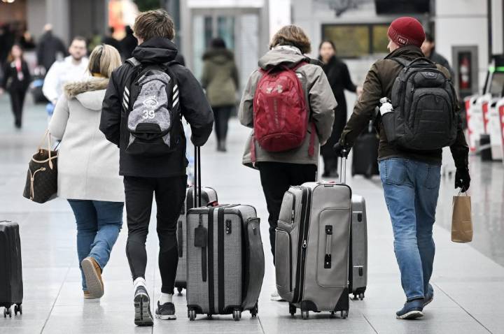 Nearly half of Quebecers did not travel to U.S. in 2025: survey