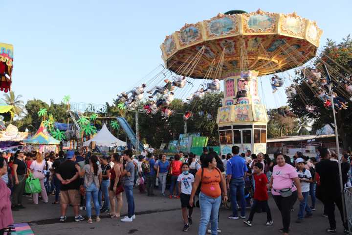 Diversión garantizada este sábado en la Feria de Colima, desde la mañana hasta medianoche