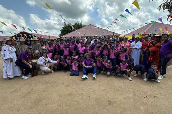 Riohacha vive el Mega Festival del deporte escolar