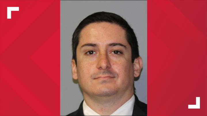 Jury selected in trial of Austin officer accused of deadly 2022 shooting