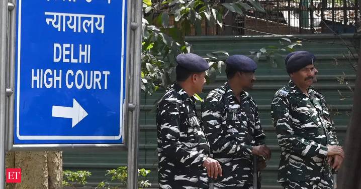 Delhi HC upholds bar on Aqualite selling slippers 'similar' to Relaxo