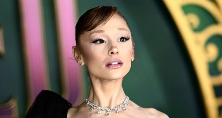 Ariana Grande Tests Positive for COVID-19 Following ‘Wicked: For Good’ Press Tour | Ariana Grande, Coronavirus 