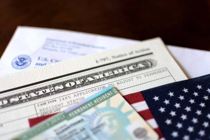 Cómo reemplazar una Green Card perdida o robada: USCIS da una solución