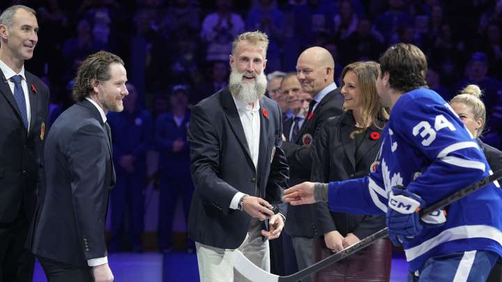 Joe Thornton fired up after Maple Leafs’ Auston Matthews honors Hall of Fame induction