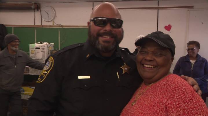 Norfolk deputies gift turkeys to families ahead of Thanksgiving