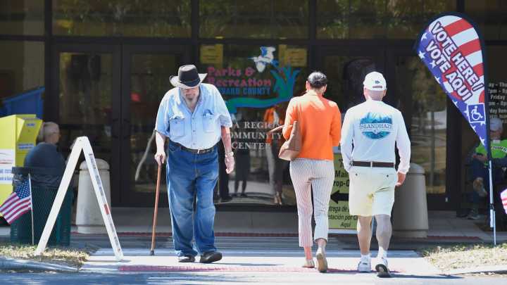 Appeal on Florida petition law halted pending court decision