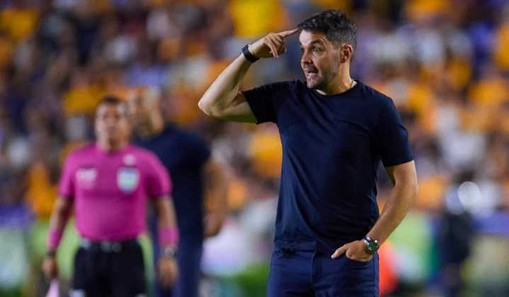 Pide el premio a la regularidad: Nicolás Larcamón quiere que el liderato de Cruz Azul sea más reconocido