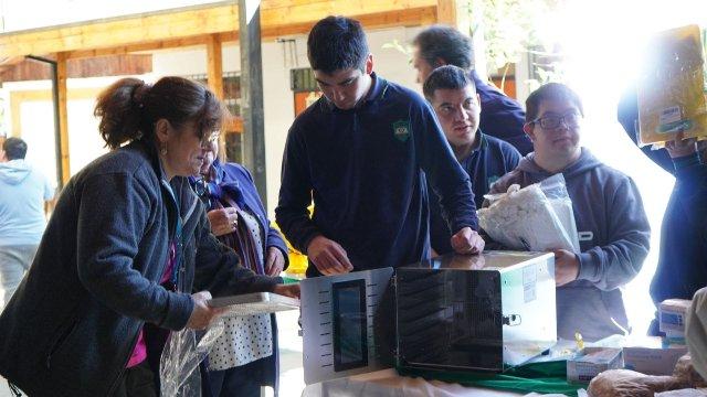 Rotary Club San Juan de Machalí fortalece taller laboral de escuela especial Escuela Juan Tachoire Moena
