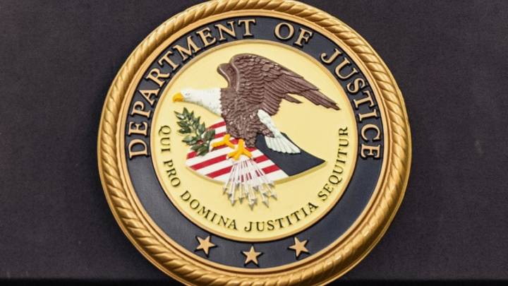 Neonazi admite plan para dar dulces envenenados a niños judíos en Nueva York