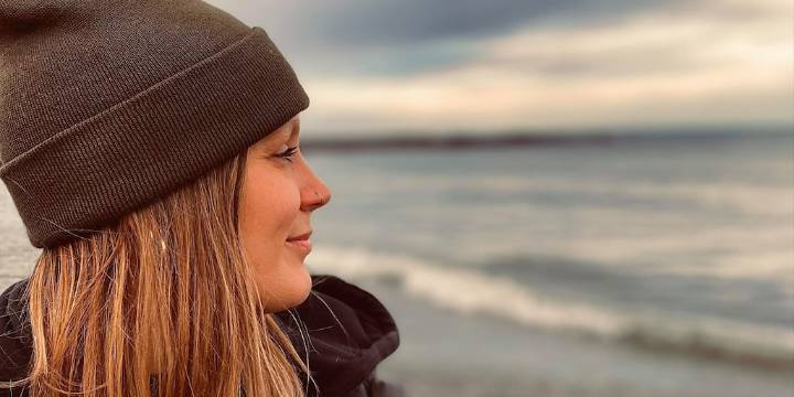 Quién era la periodista que murió en Mar del Plata tras caer de un acantilado