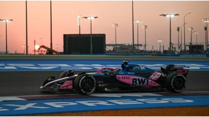Franco Colapinto buscará sellar un buen puesto en la clasificación de la Sprint del GP de Qatar: a qué hora y cómo verlo en vivo