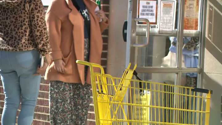 330,000+ Wisconsin families received November FoodShare money, but there's still confusion as Trump admin. appeals order