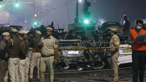 Govt advises TV channels to show restraint in coverage of Red Fort blast case
