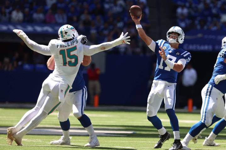 Making sense of Jaelan Phillips trade, re-signing vs. compensatory pick: Eight Eagles thoughts