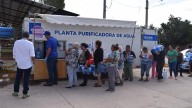 Distribuyen 5 mil litros de agua en comunidades del estado