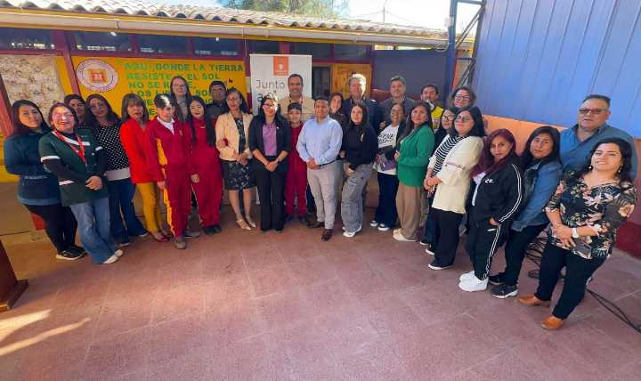 Escuela Pedro Luján de El Salado cuenta con remodelada biblioteca con apoyo de Codelco Salvador