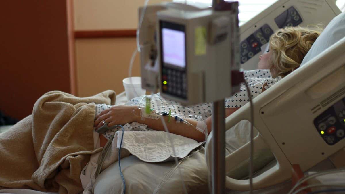 Joven revela cómo se siente estar en coma y su testimonio se vuelve viral