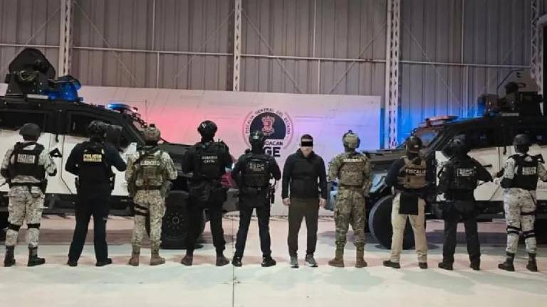 Aplazan audiencia de ‘El Licenciado’ para integrar a 7 escoltas de Carlos Manzo