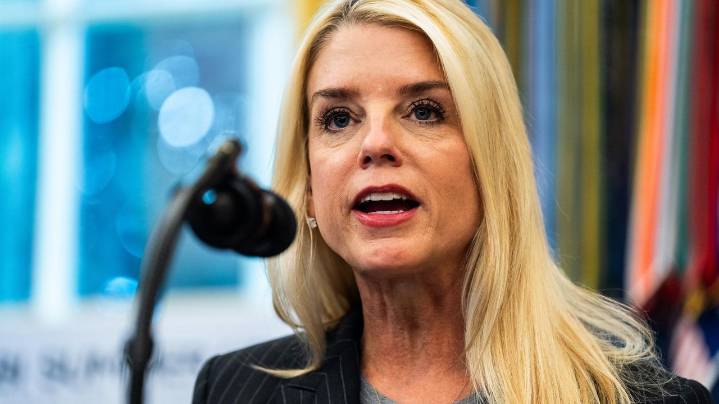 Justice Department will examine Democrats' ties to Epstein