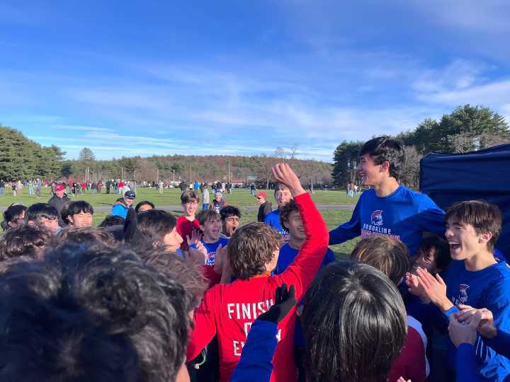 Brookline wins 4th straight D-I boys cross country state championship