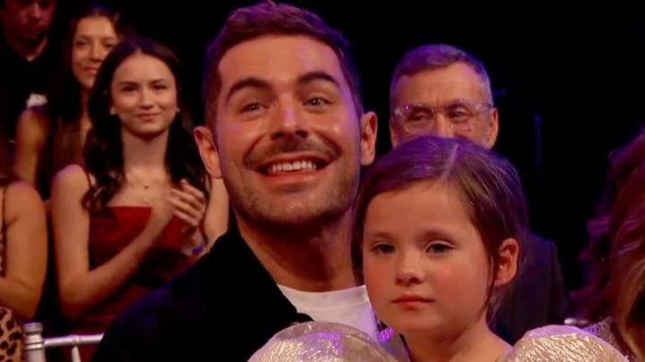 The Internet Is Loving Zac Efron Confirming With His Mom Brother Dylan Did Well On Dancing With The Stars