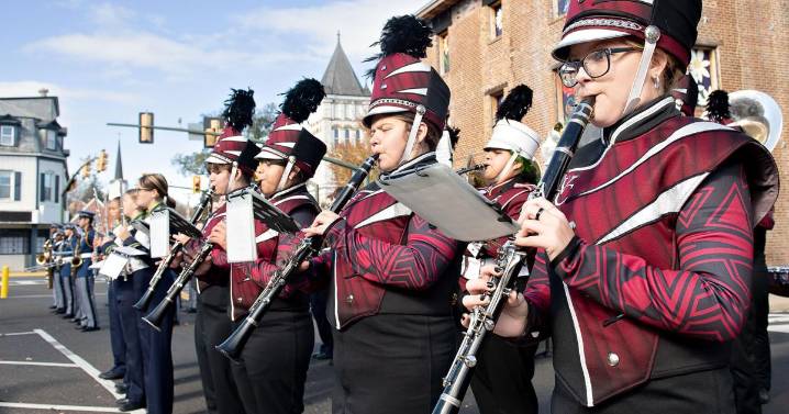 Veterans honored for 'courage, sacrifice and unselfish dedication' at Front Royal ceremony