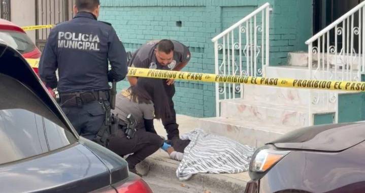 Adulto mayor fallece en calles del centro de Saltillo