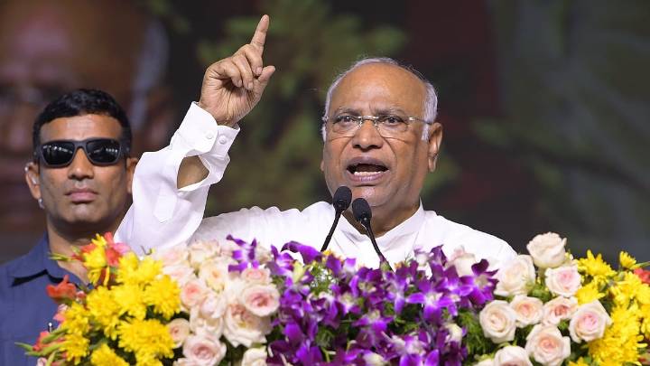 Congress Chief Mallikarjun Kharge Accuses BJP Of Betraying Bihar, Vows INDIA Bloc Will Keep Its Promises