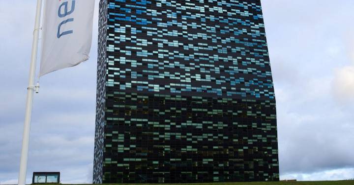 A crisis at chipmaker Nexperia sent automakers scrambling. Here's what to know