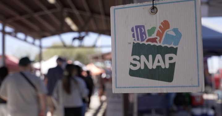 Farmers Markets finding funds to feed Arizonans amid SNAP back and forth
