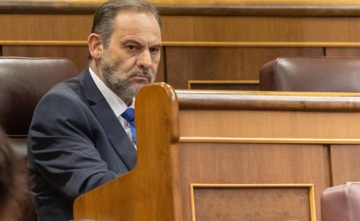 Envían a Ábalos y Koldo a prisión preventiva por riesgo de fuga