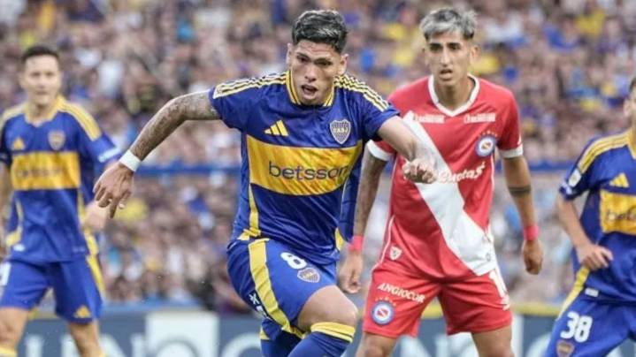 Boca y Argentinos Juniors se enfrentan en La Bombonera por un lugar en las semis: hora, formaciones y dónde verlo en vivo
