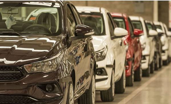 Se desplomó el patentamiento de autos 0 km en octubre