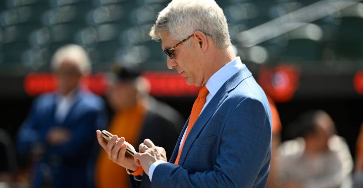 Friday Bird Droppings: The Orioles are predicted to be “extremely active”